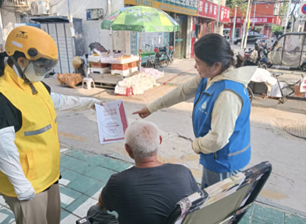 鼎合网 秦庄社区联合新业态新就业群体开展“反对浪费”宣传活动